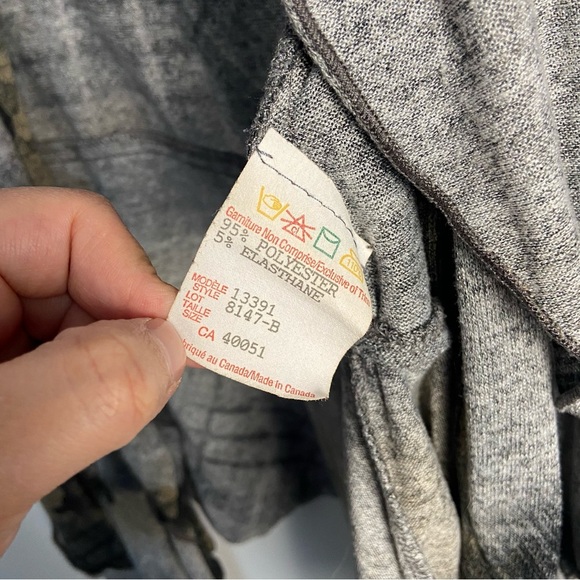 Frank Lyman Design Cardigan Gray and Gold Abstract Open with Front Tie - Picture 5 of 7